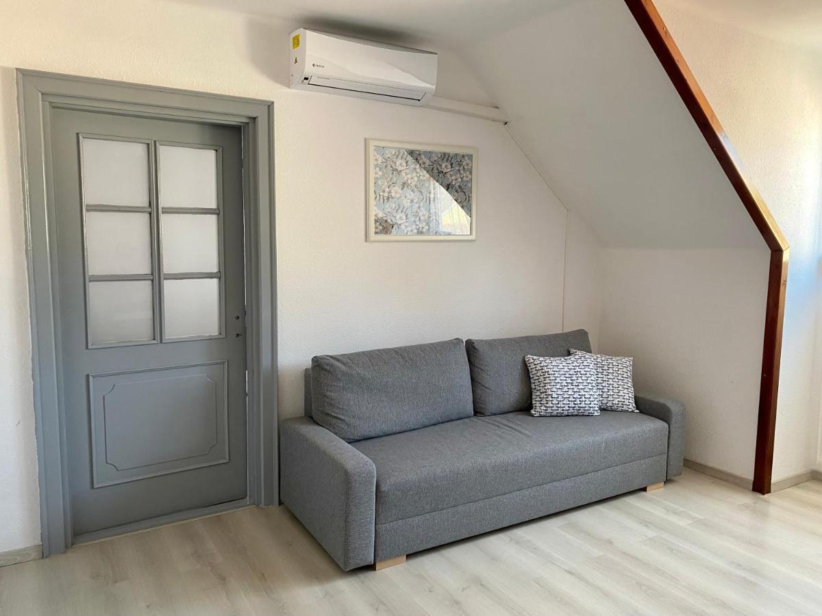 אגר Pacsirta Apartman Grand מראה חיצוני תמונה