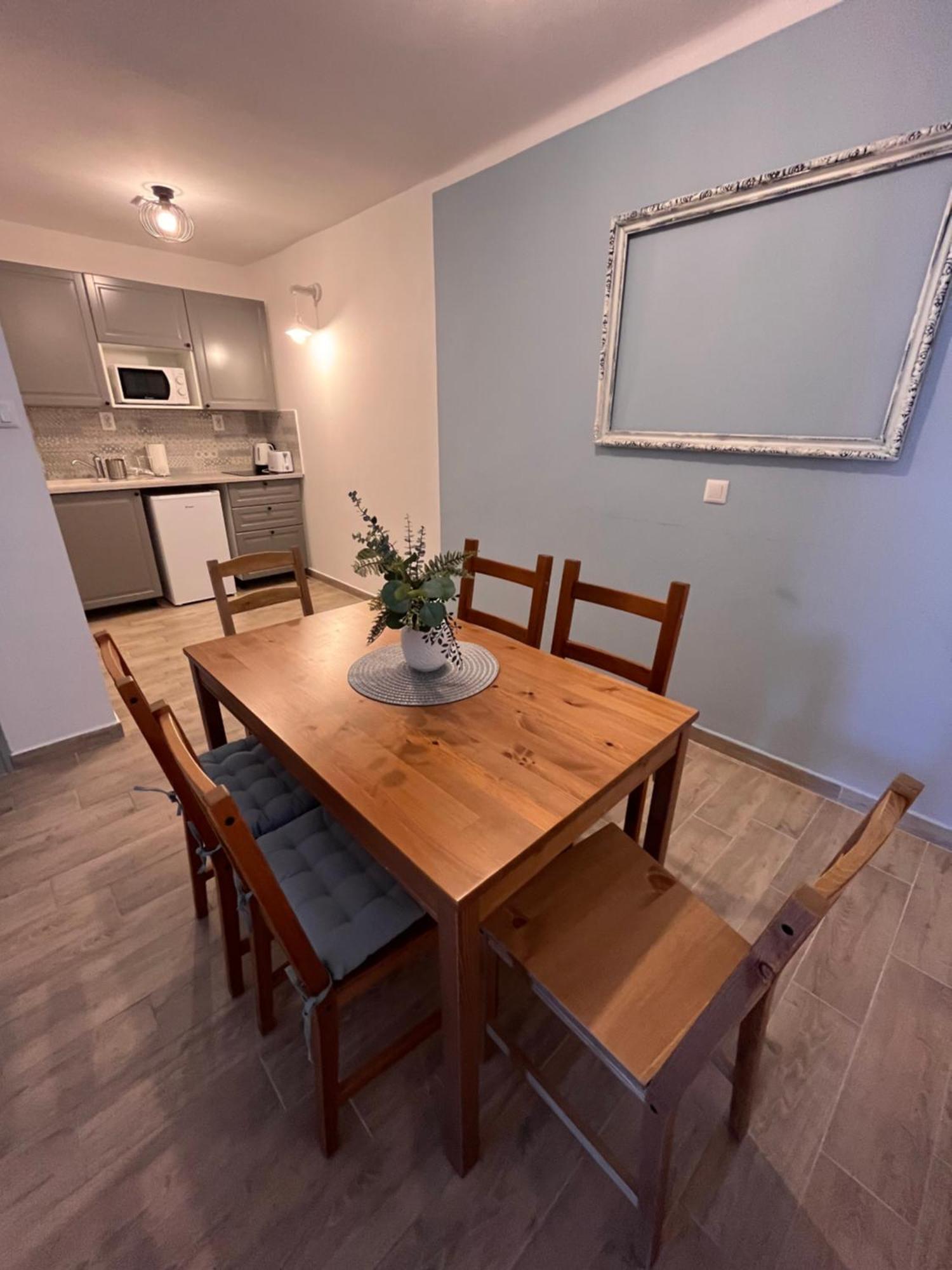 אגר Pacsirta Apartman Grand מראה חיצוני תמונה